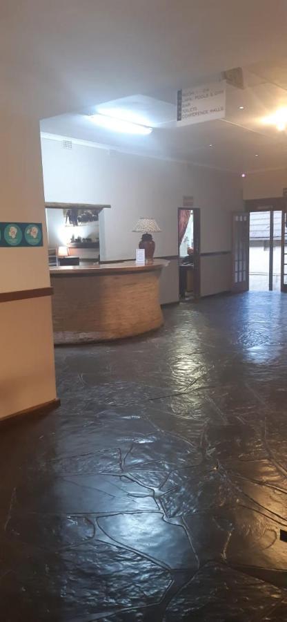 Buffalo Hotel Hectorspruit Exterior photo